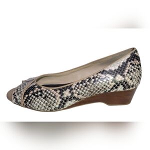 Cole Haan Grand Women's Wedge Heel Leather Snakeskin Print Pumps Size 7